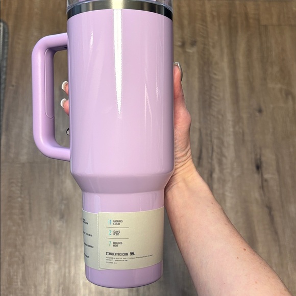 New Stanley 40 oz Quencher - Picture 9 of 10